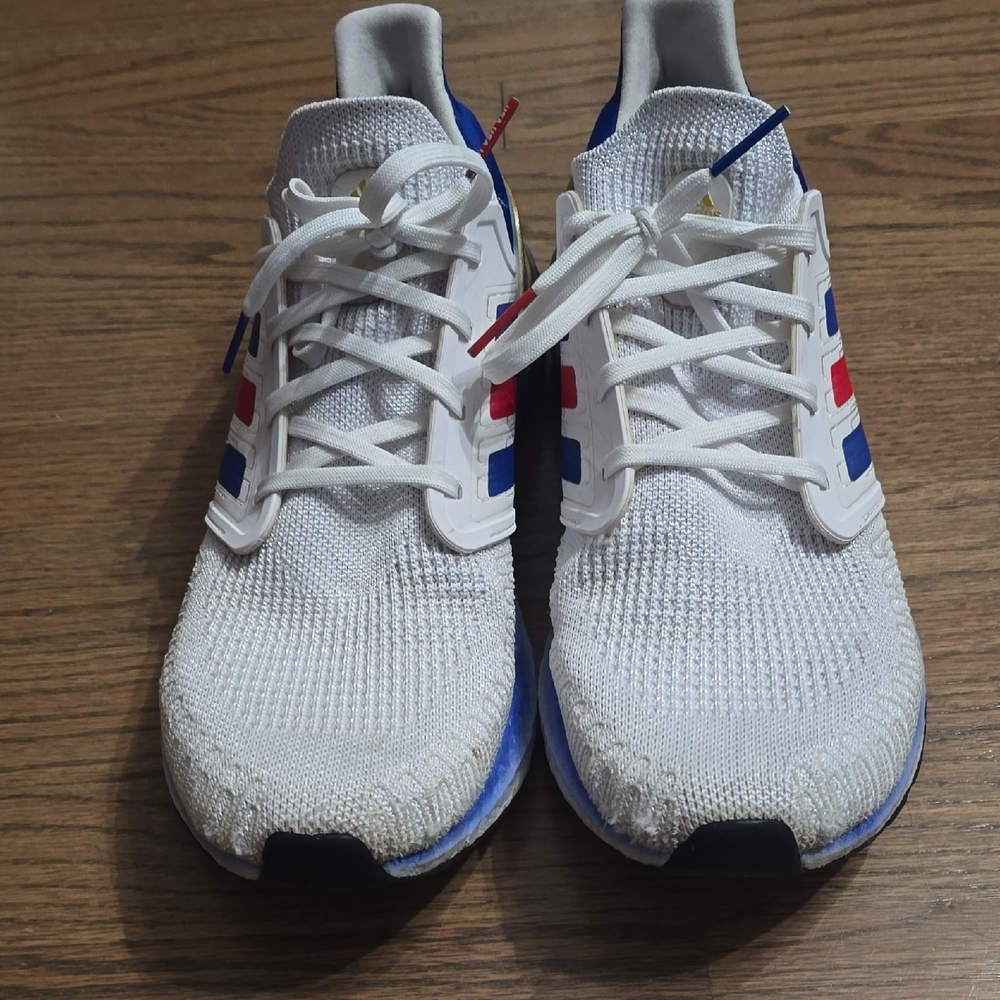 Adidas Men's White and Blue Running Shoes - Picture 14 of 15
